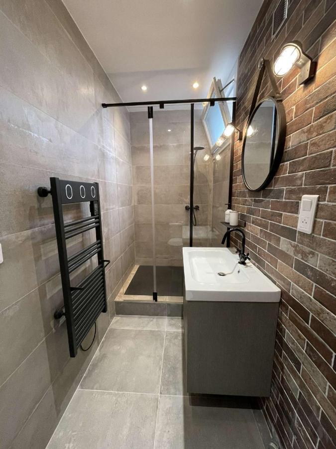 Ajaccio Magnifique T2 45M2 Neuf 5 Personnes Clim Wifi Stationnement Gratuit Centre Ville Plage A 300M Eksteriør billede