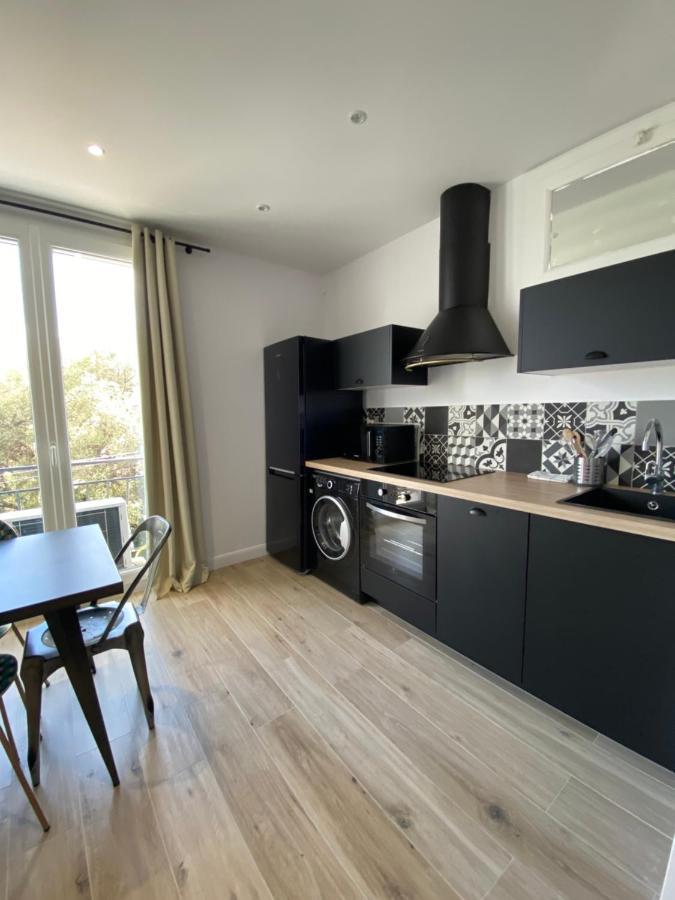 Ajaccio Magnifique T2 45M2 Neuf 5 Personnes Clim Wifi Stationnement Gratuit Centre Ville Plage A 300M Eksteriør billede
